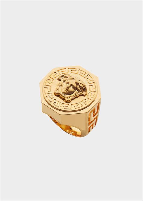 anello versace uomo|Nuova collezione di gioielli da uomo di Versace su Farfetch.